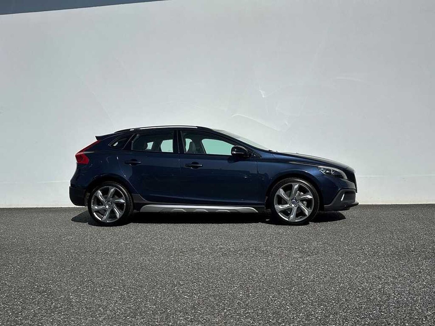 Volvo  CC 2.5 T5 Summum AWD S/S