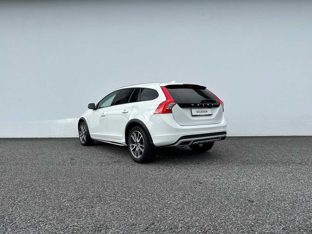 Volvo  Cross Country 2.4 D4 Summum AWD S/S